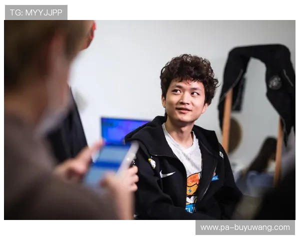 S10全球总决赛小组赛直播：巅峰对决，谁能晋级八强？